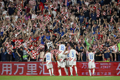 Croácia vence a Holanda na prorrogação e avança à final da Liga das Nações