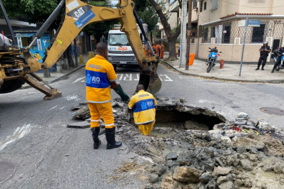 Obra emergencial de manutenção da Secretaria de Conservação interdita ruas em Vila Isabel