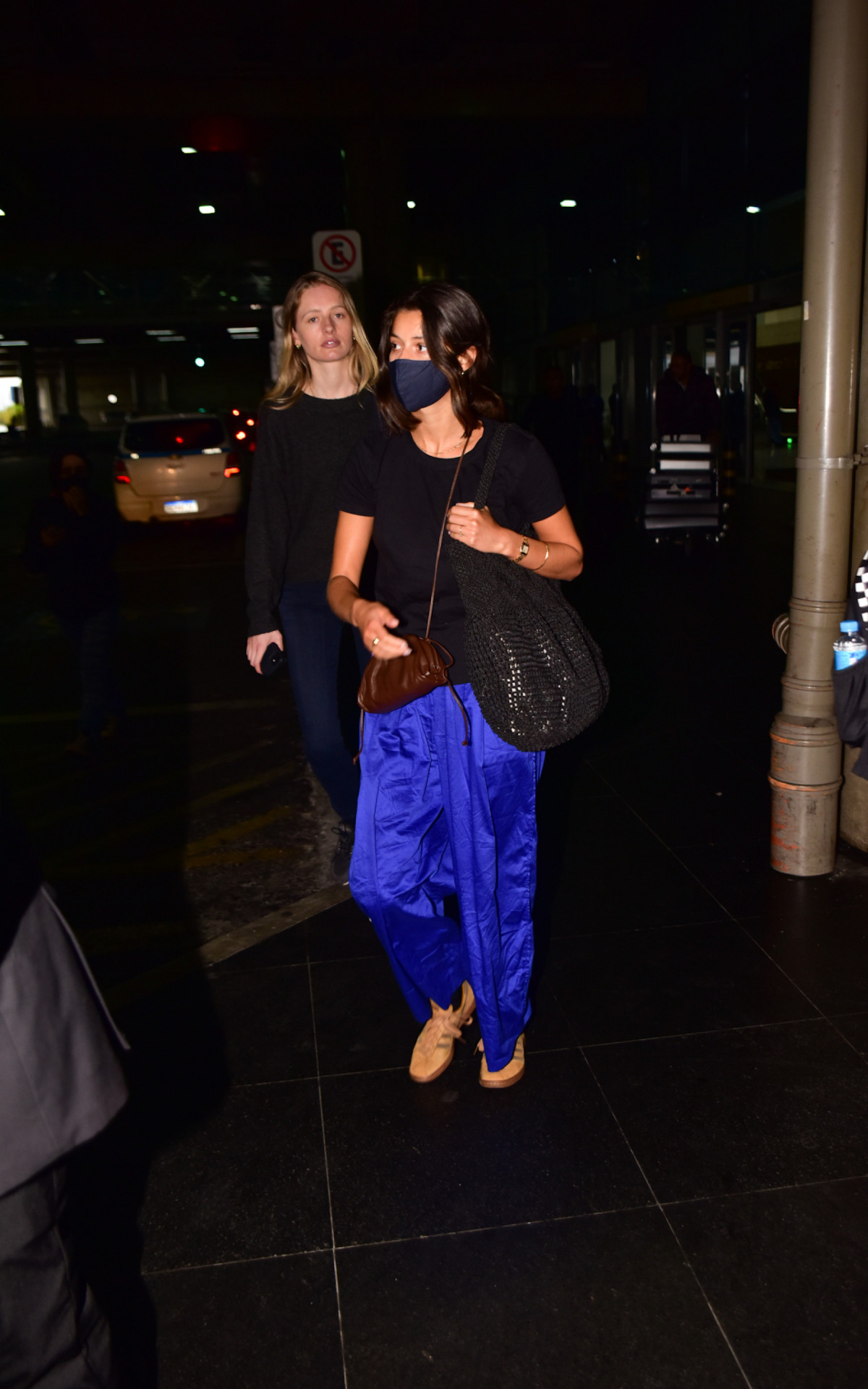 Atriz Anya Chalotra, de \'The Witcher\'