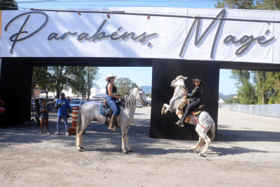 Magé realiza 1ª Cavalgada Municipal