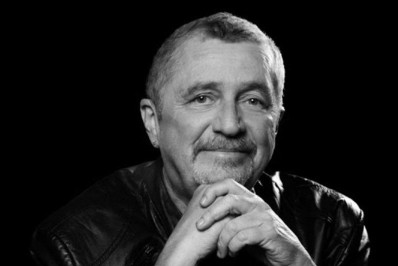 Fundador do RPM e tecladista, Luiz Schiavon morre aos 64 anos em São Paulo