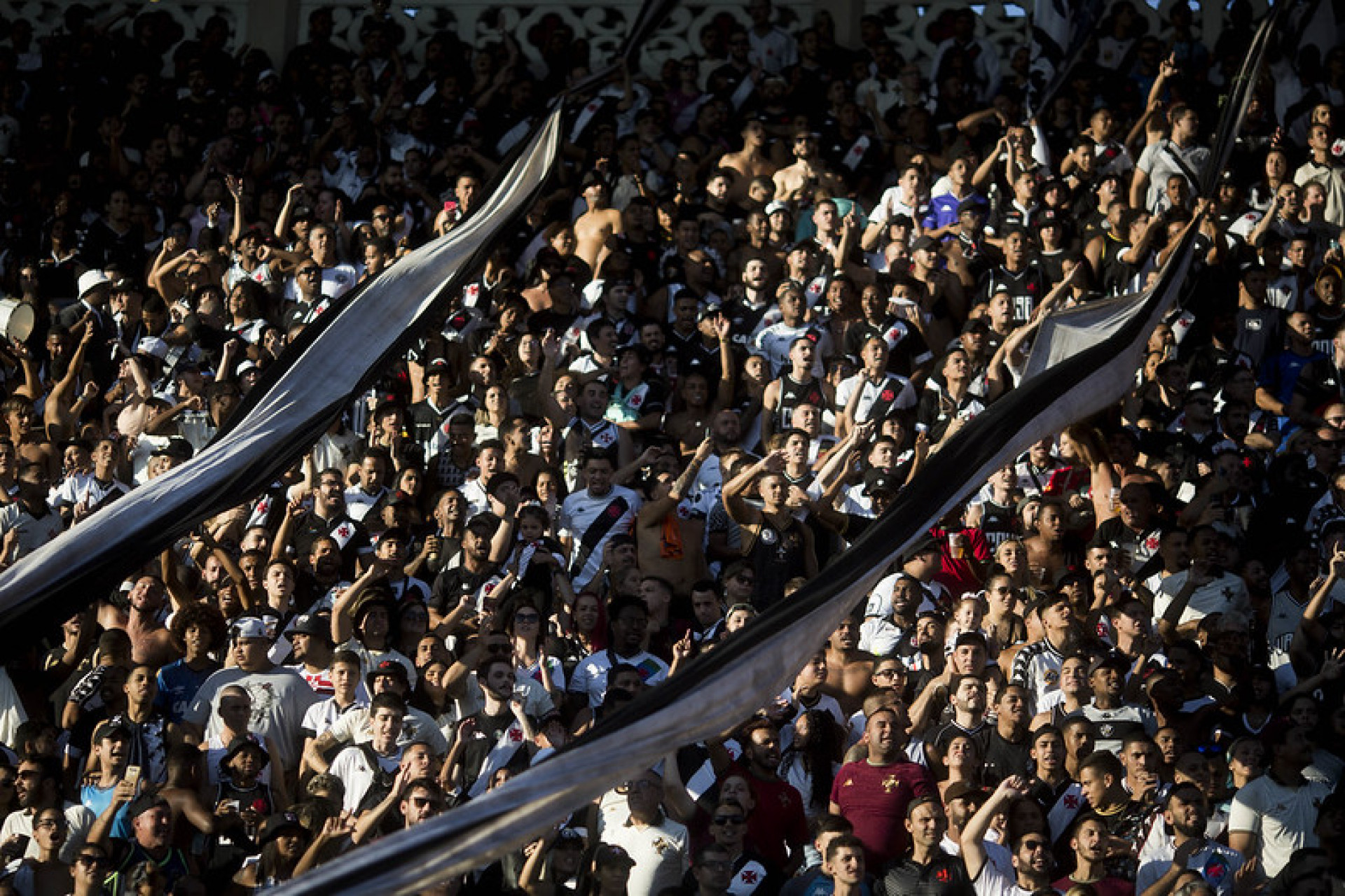 Entorno de São Januário terá interdições para jogo do Vasco pelo