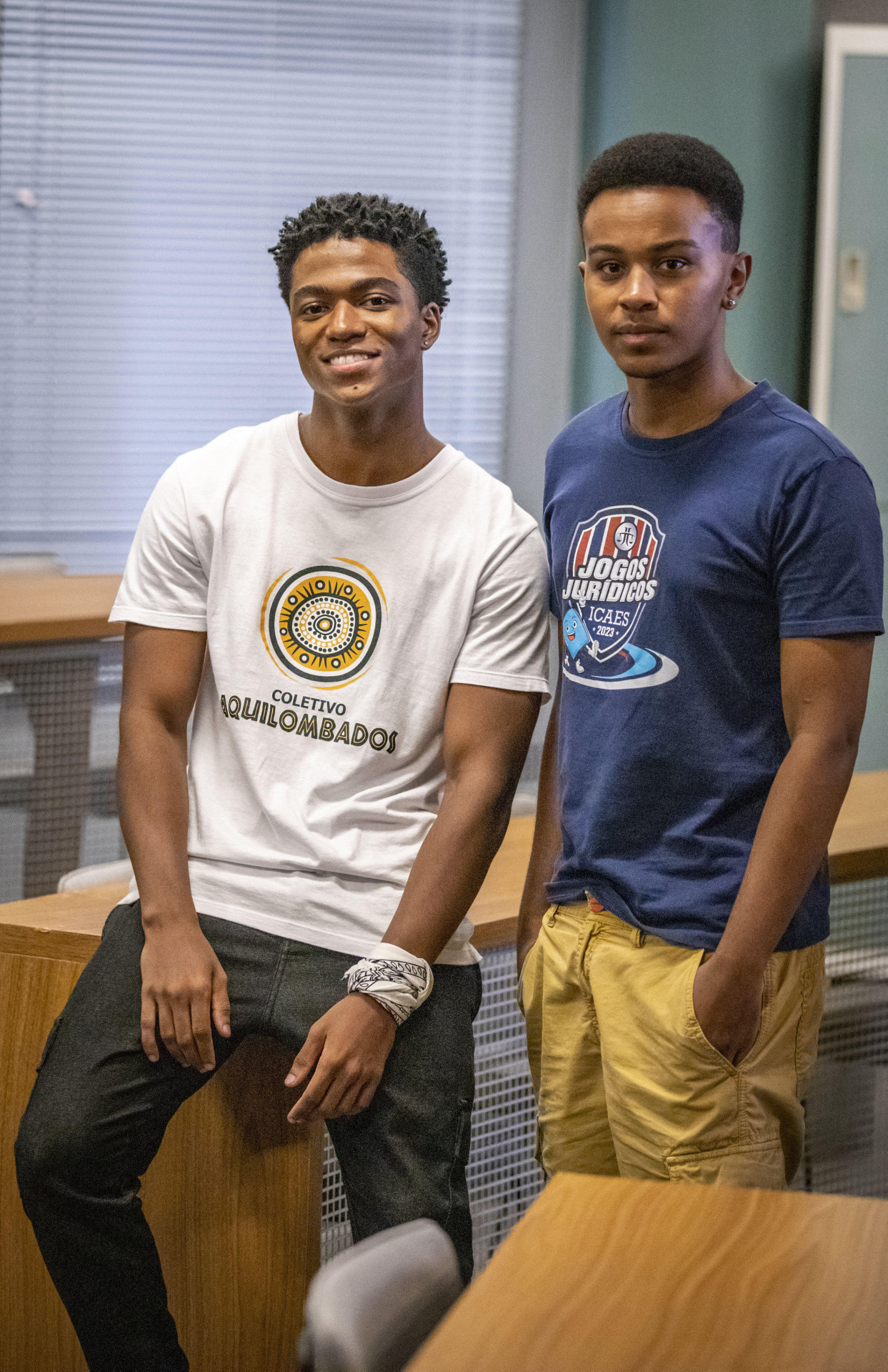 Vini (Guthierry Sotero) e Yuri (Jean Paulo Campos) - Globo/Paulo Belote