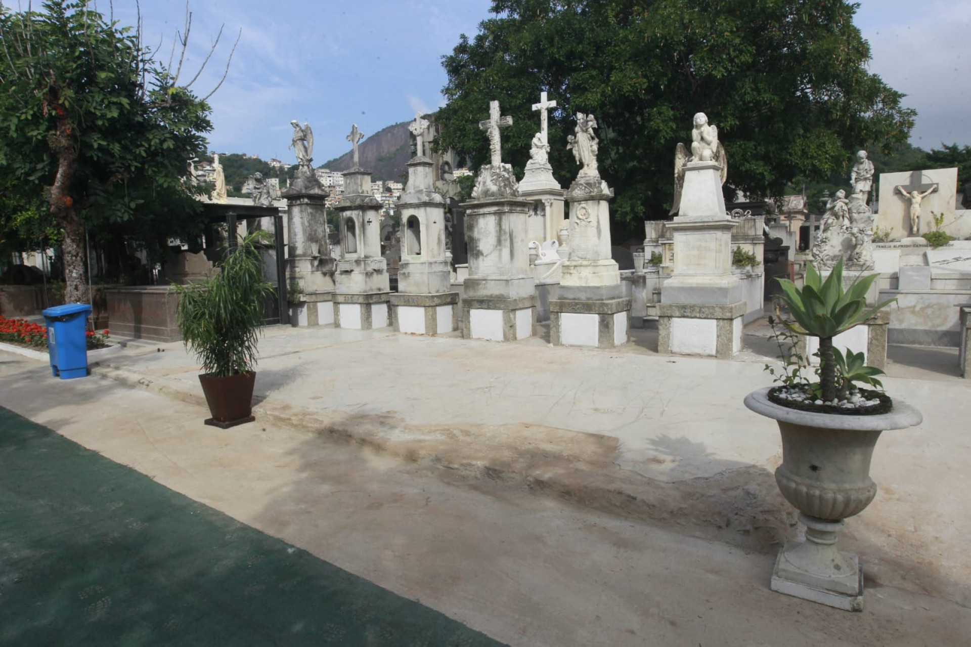 Construção não possuía licença da prefeitura - Reginaldo Pimenta / Agência O Dia