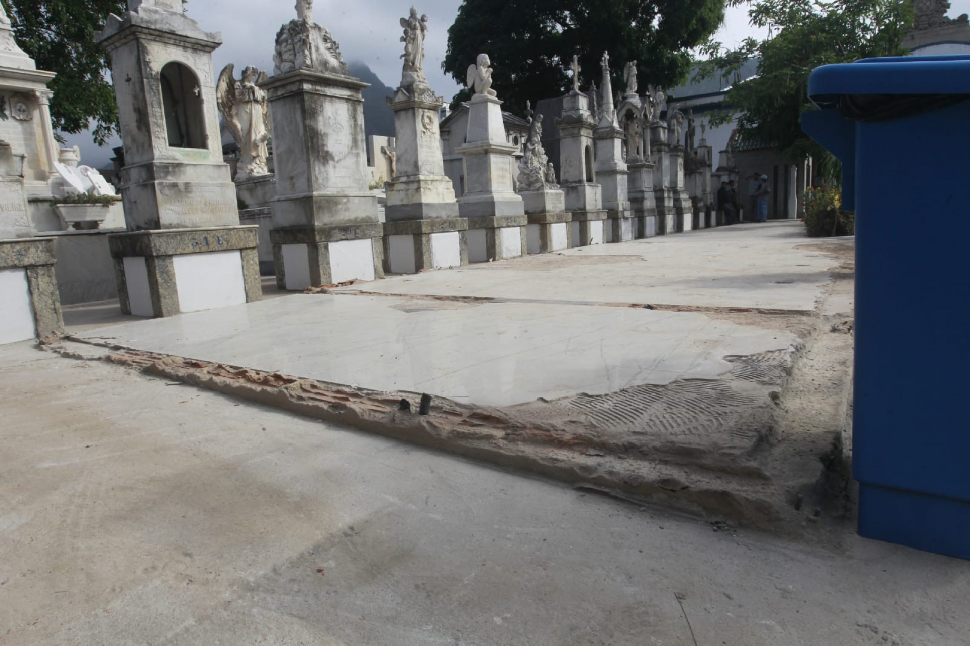 Após pressão de Eduardo Paes, estabelecimento foi demolido - Reginaldo Pimenta / Agência O Dia