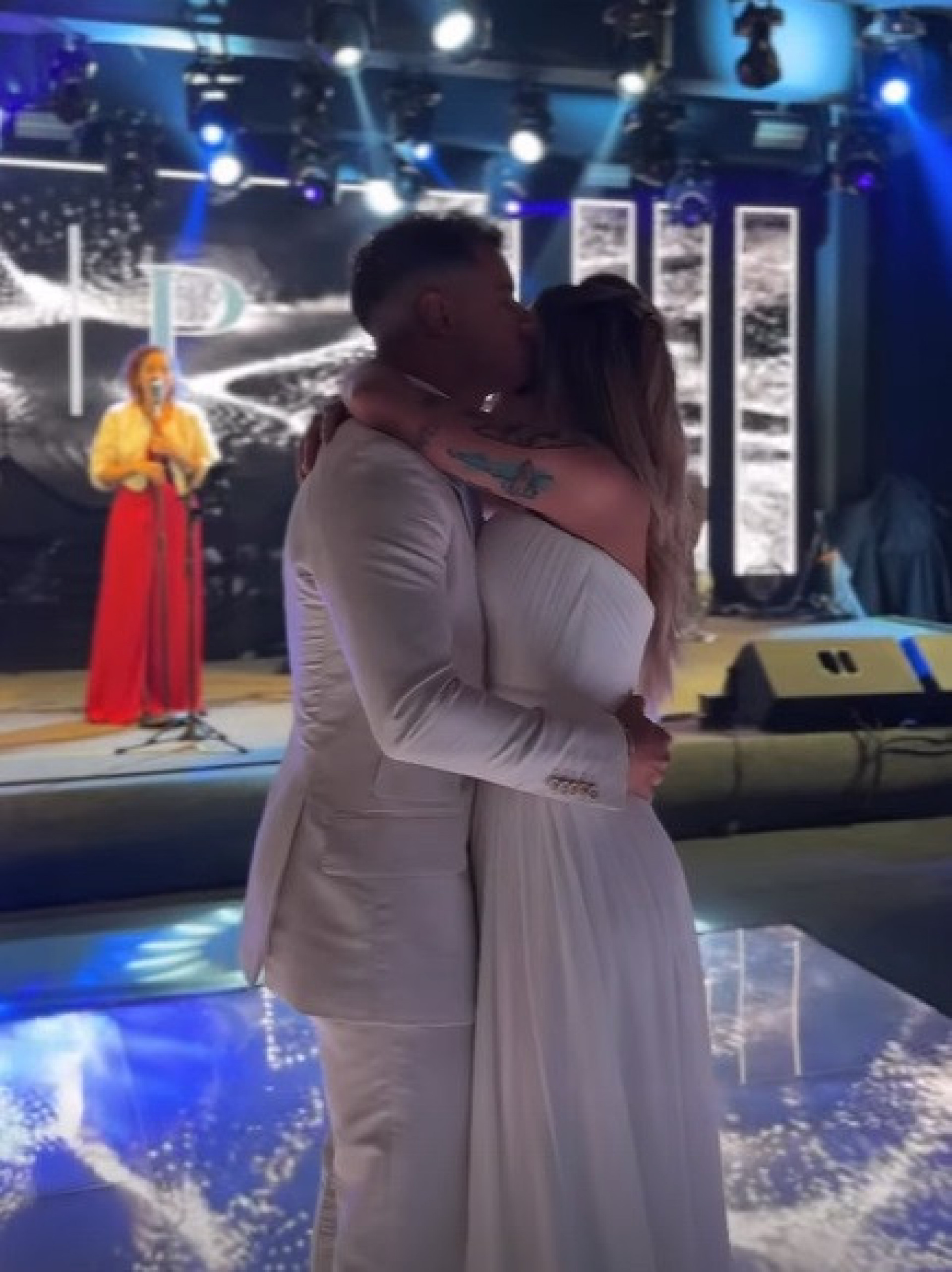 Philippe Coutinho e Ainê renovam votos de casamento  - Reprodução do Instagram