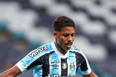 Jean Pyerre recebe três propostas de clubes europeus e voltará a jogar