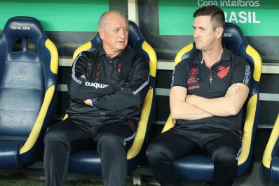 Athletico-PR demite o técnico Paulo Turra após saída de Felipão