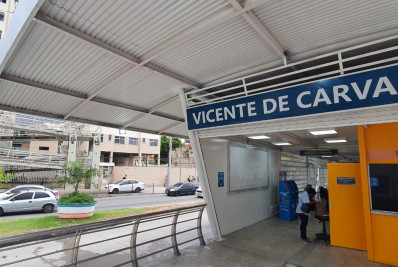 Agentes do BRT apreendem dois jovens por furto de celular