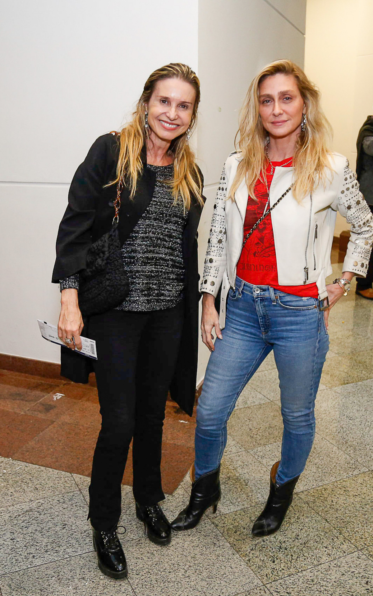 Paula Burlamaqui e Amora Mautner 