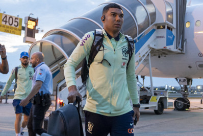 Seleção chega a Lisboa e fará apenas uma atividade antes do amistoso contra Senegal