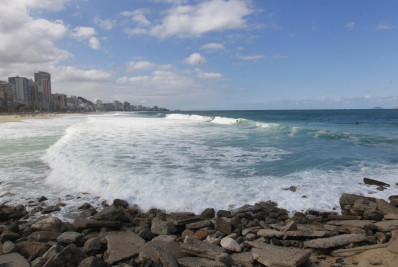 Corpo é encontrado no mar da Praia do Leblon