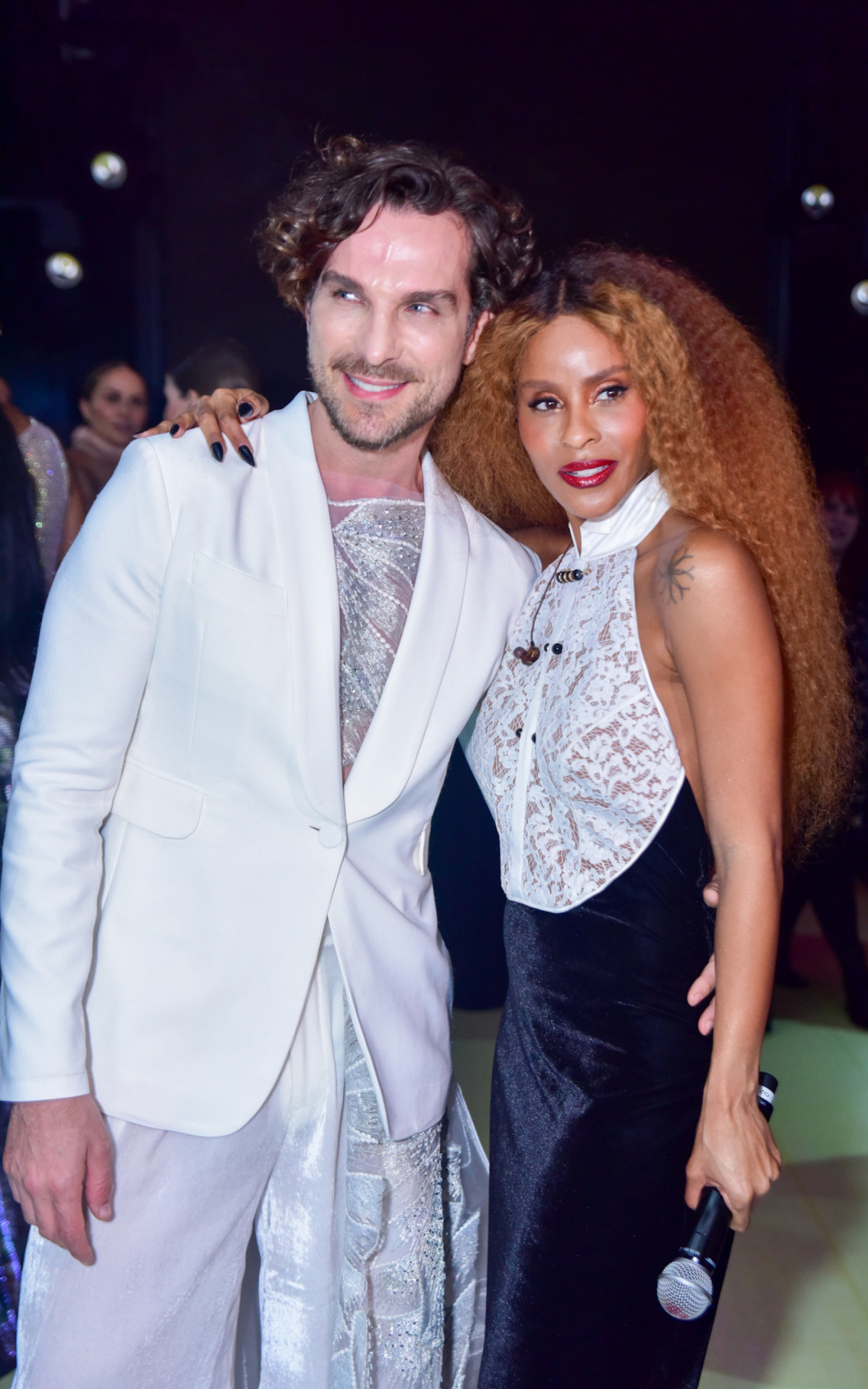 Igor Rickli e Aline Wirley