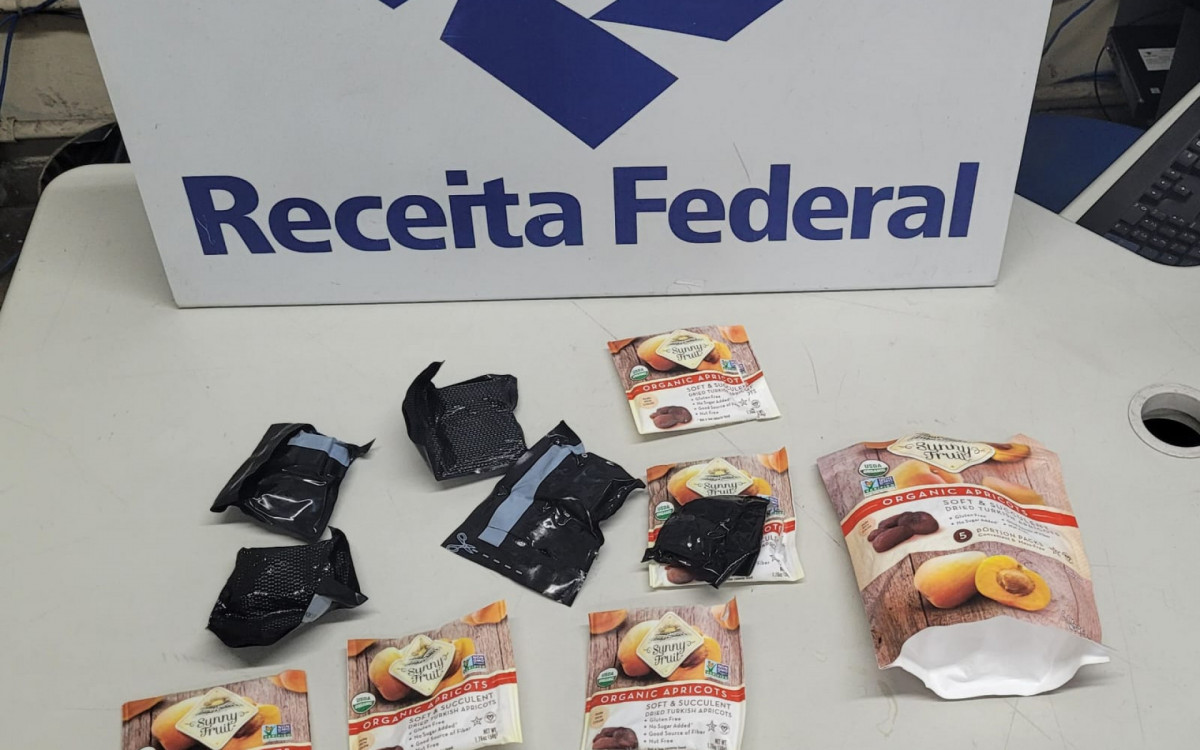 Drogas foram encontradas em tr&ecirc;s encomendas postais