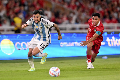 Argentina faz 2 a 0 na Indonésia e soma quarta vitória seguida após a Copa