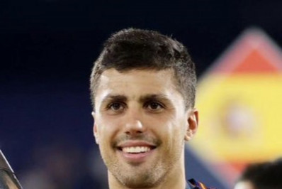 Após ser o craque da Champions, Rodri é eleito o melhor da Liga das Nações