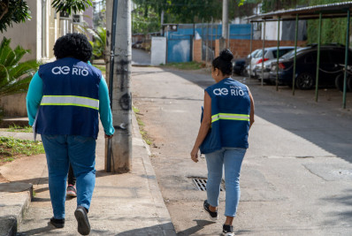 Águas do Rio visita clientes para negociação de dívidas e atualização cadastral em Belford Roxo