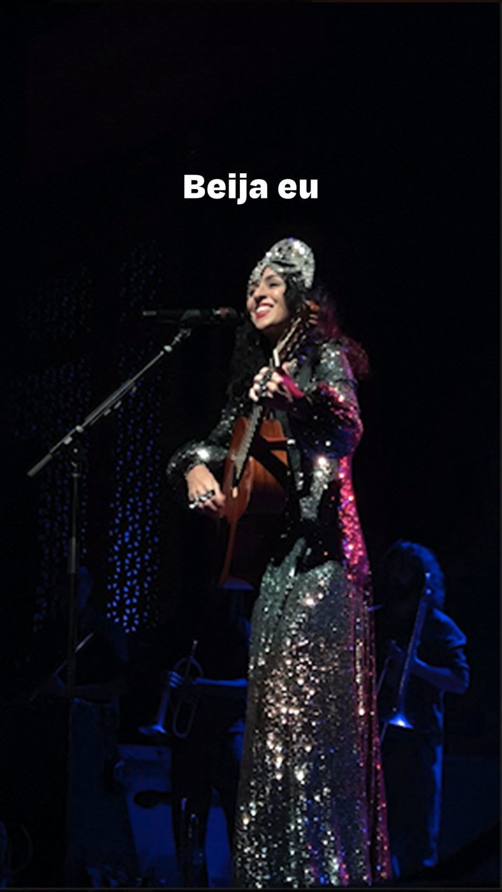 Marisa Monte em show da turnê 'Portas' - Reprodução/Instagram