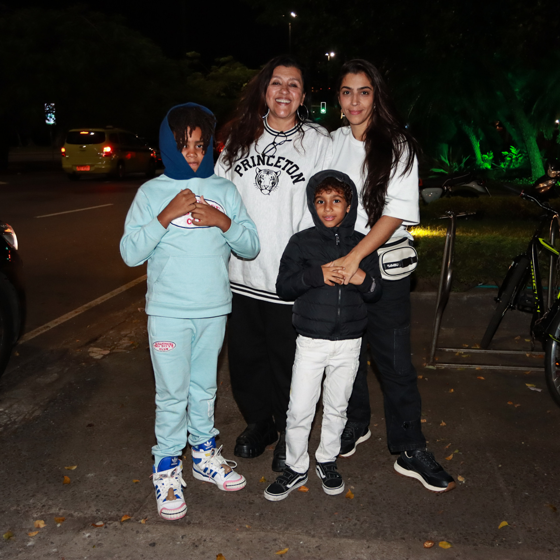 Benedita, filha de Regina Casé, comemora aniversário ao lado de familiares e amigos famosos - Adão e Chapetta / Ag. News