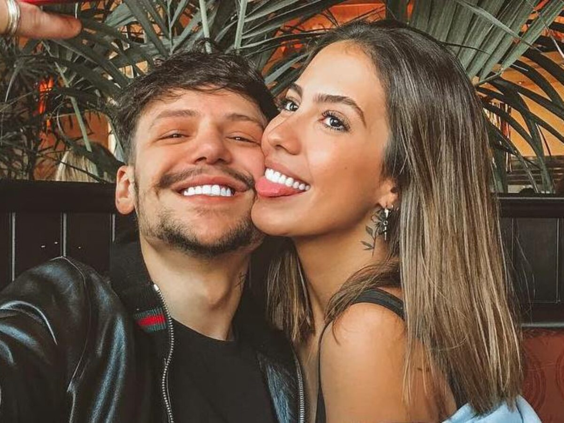 Saulo Poncio e Gabi Brandt - Foto reprodução internet