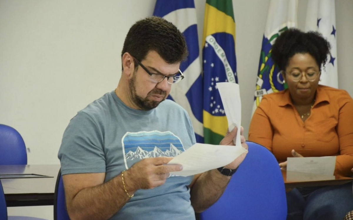 Reuni&atilde;o foi convocada pelo prefeito de Maca&eacute; Welberth Rezende
