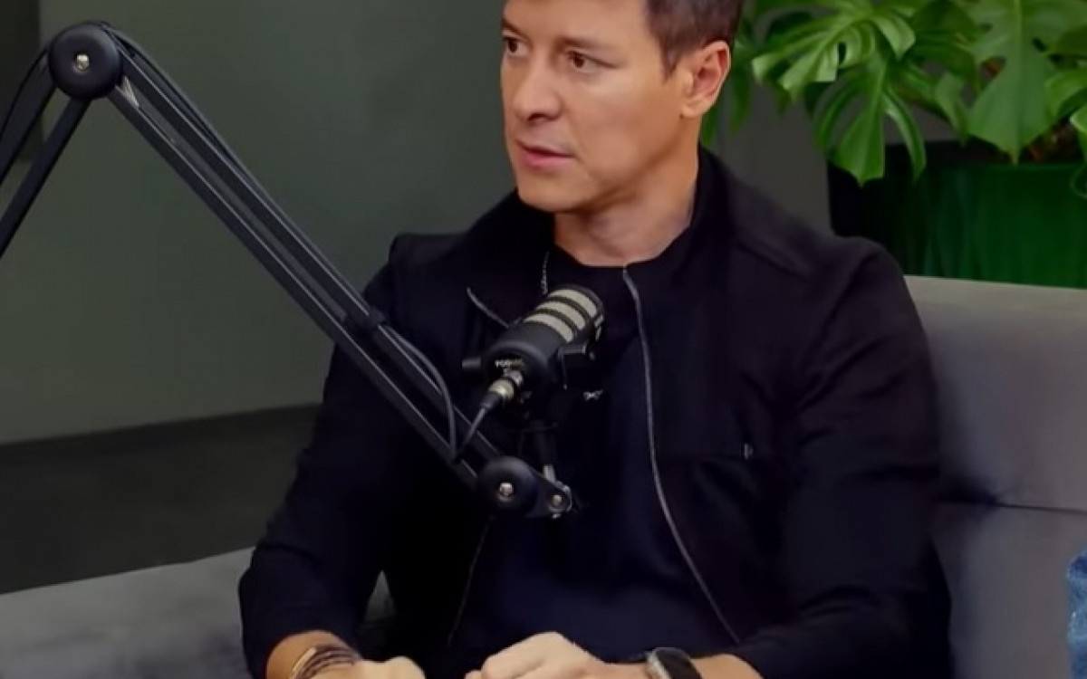 Rodrigo Sato diz que Sabrina Sato usa creme corporal com glitter