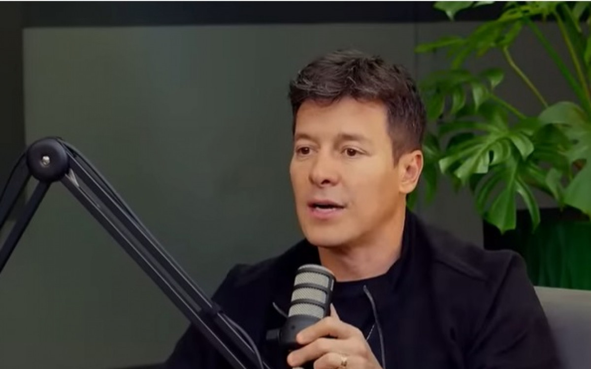 Rodrigo Sato diz que Sabrina Sato usa creme corporal com glitter