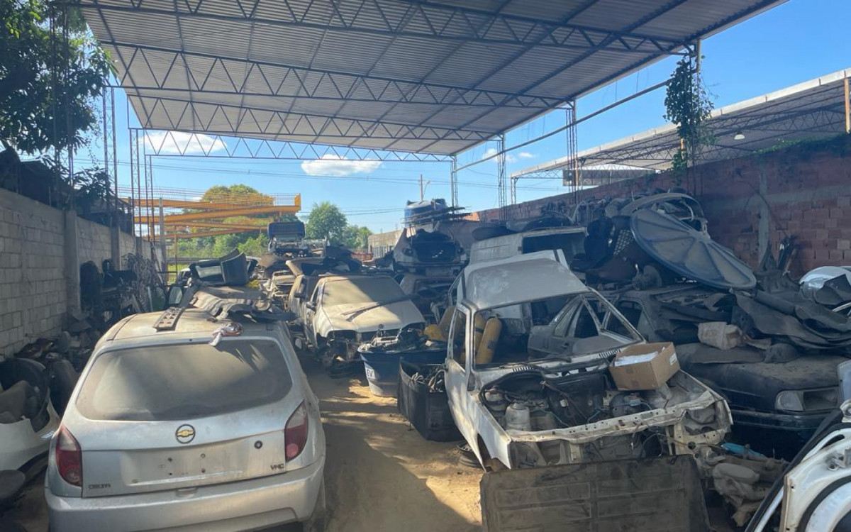 DRFA interditou um dos maiores desmanches clandestinos de Itaboraí, no bairro Bela Vista