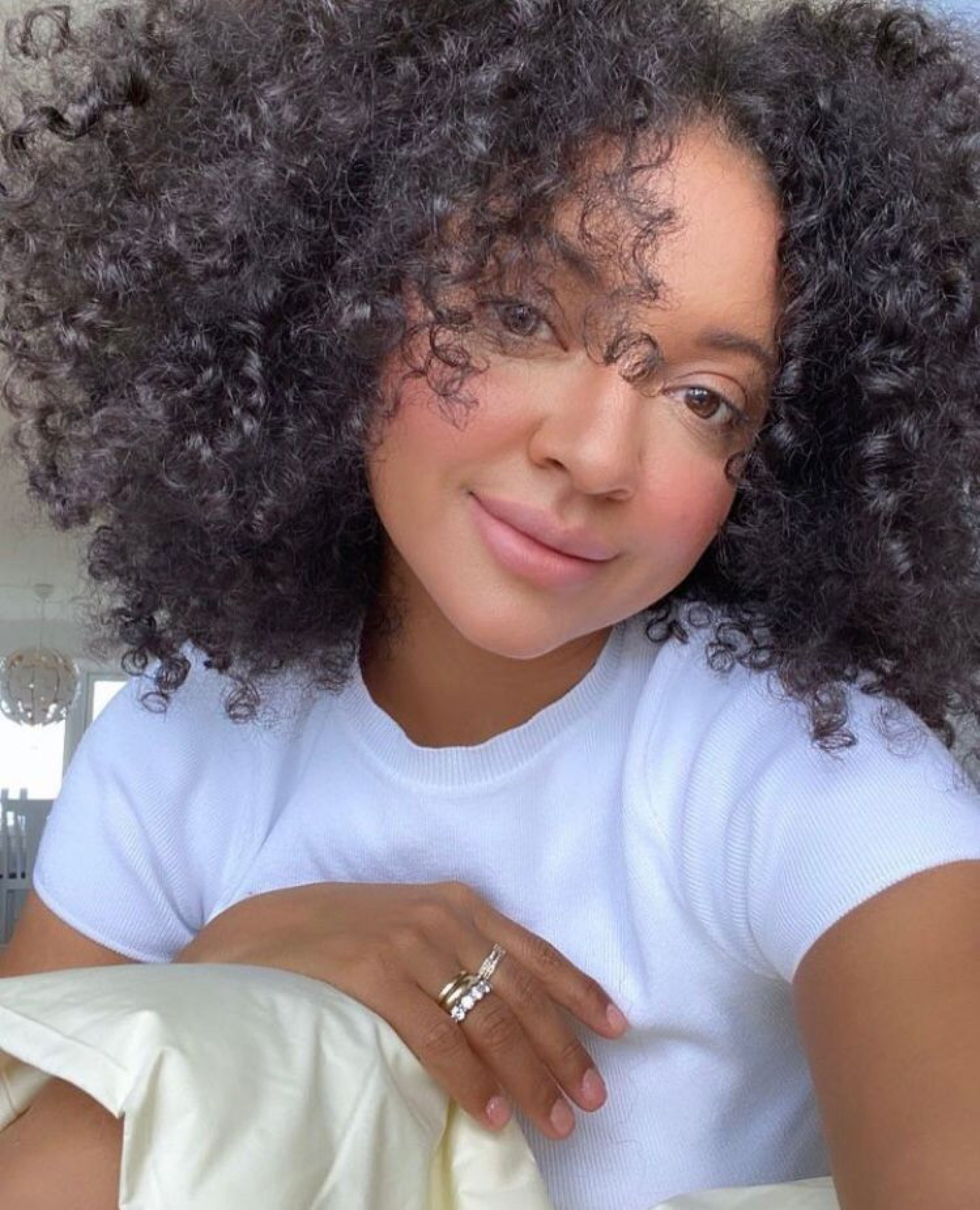 Erica Mindegaard, mulher brasileira que traiu marido com vocalista do Guns N' Roses, recebe ataques racistas na web - Reprodução / Instagram