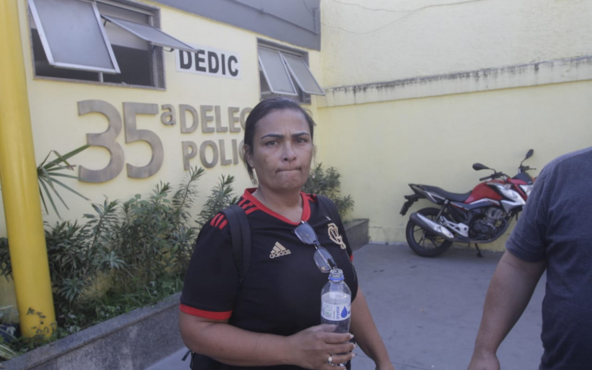 Ana Paula Claudino, m&atilde;e da adolescente