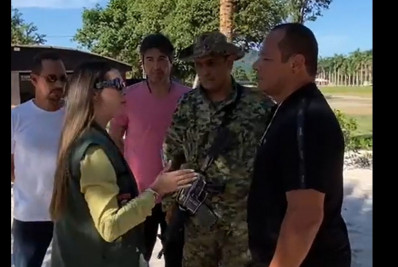 Veja o momento em que pai de Neymar é liberado após receber voz de prisão