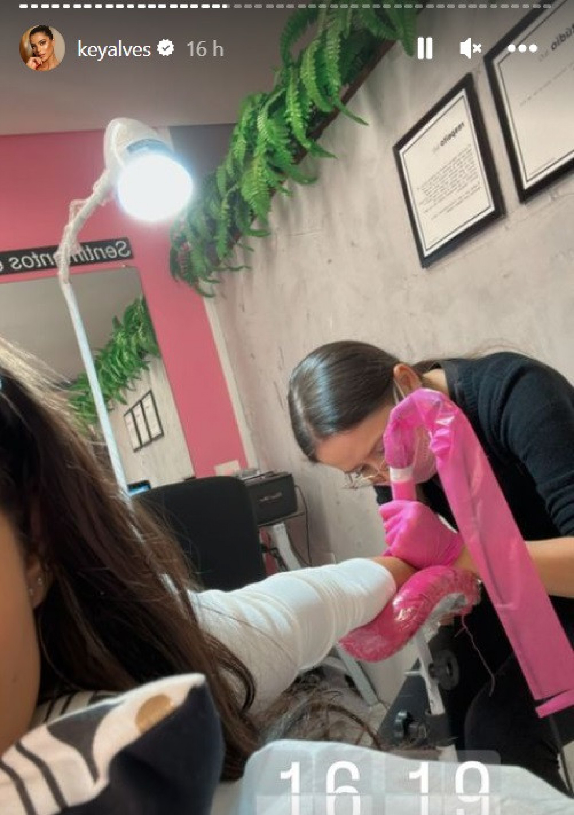 Ex-BBB Key Alves cobre tatuagem que fez em homenagem ao também ex-BBB Rodrigo Mussi - Reprodução Internet