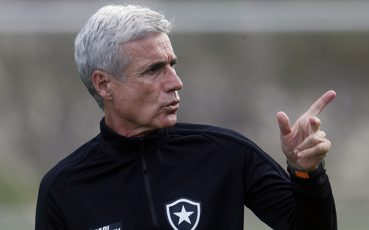 Luis Castro, técnico do Botafogo - Vitor Silva / Botafogo