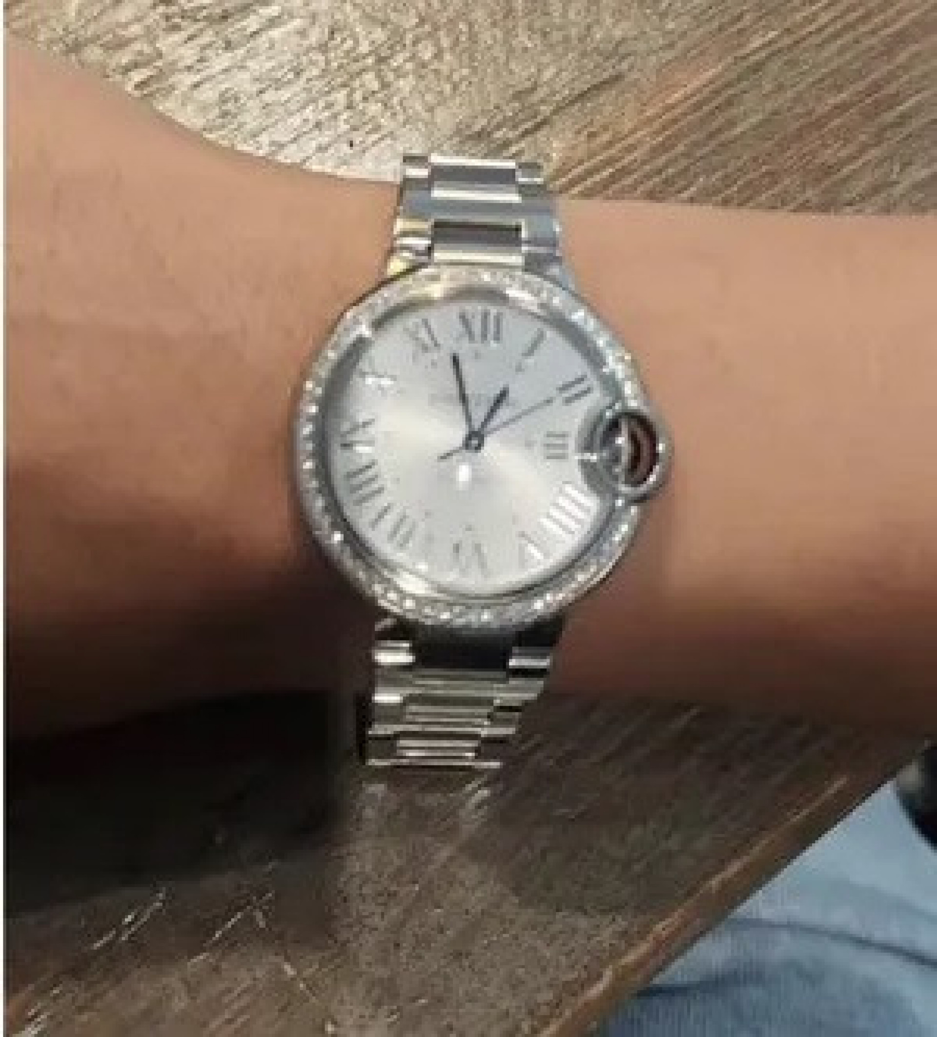 Aniita teve relógio furtado durante viagem internacional com Juliette  - Reprodução/Instagram