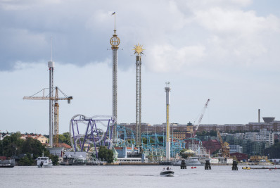 Montanha-russa na Suécia descarrila e deixa um morto e nove feridos, incluindo crianças