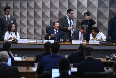 CPMI do 8 de janeiro: Arthur Maia pede que STF rejeite pedido de Mauro Cid para não depor