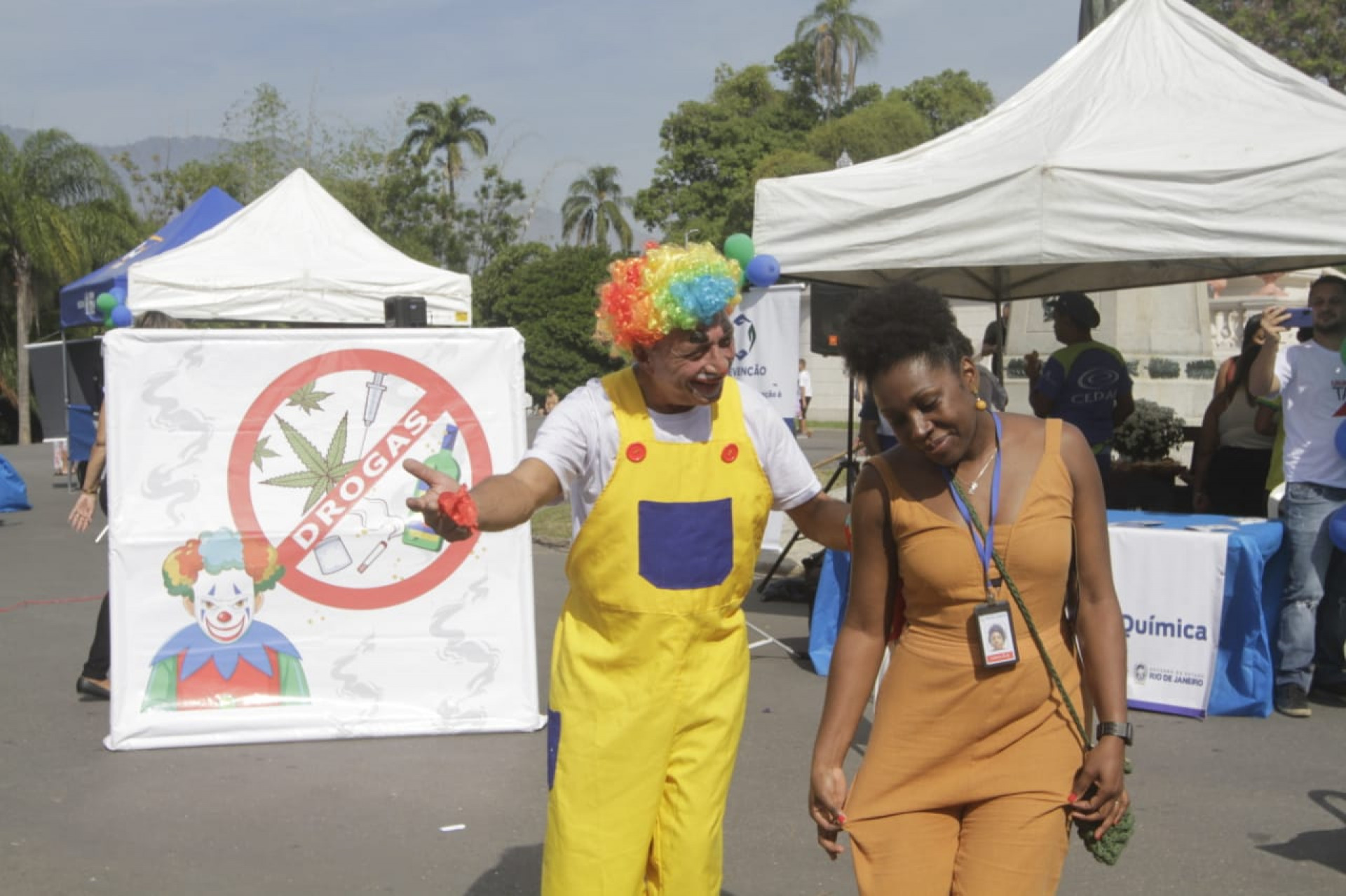 Ação de prevenção ao uso abusivo de álcool e drogas - Marcos Porto/Agência O Dia