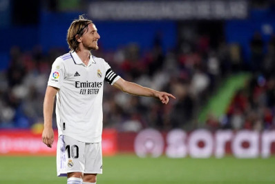 Modric se torna o jogador mais velho a defender o Real Madrid