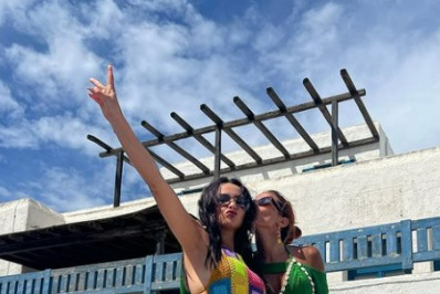 Anitta se manifesta sobre rumores de namoro com Juliette