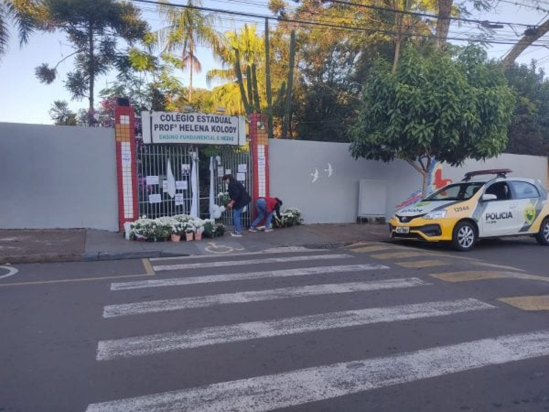 Segurança foi reforçada na retomada as aulas no Colégio Estadual Helena Kolody - Ana Contato/ RICtv