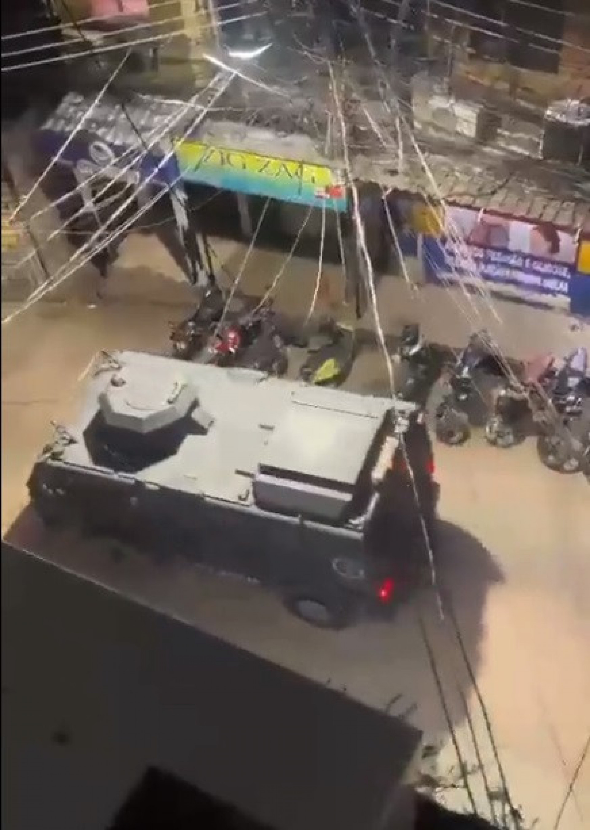 Equipes do 23º BPM e do Bope atuam na comunidade da Rocinha nesta segunda-feira - Reprodução/Redes Sociais