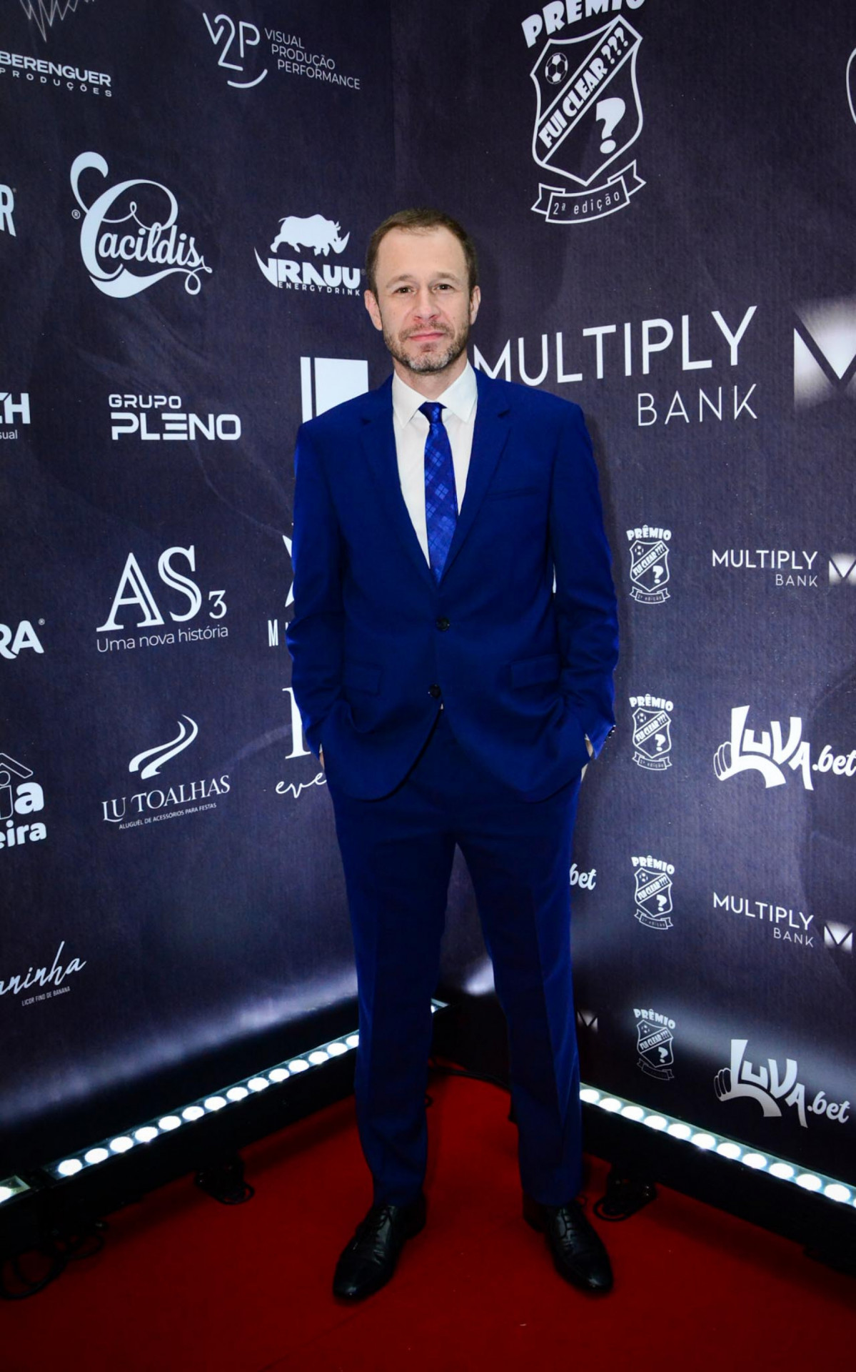 Tiago Leifert participa da premiação \'Fui Clear 2023\', no Copacabana Palace, Zona Sul do Rio, na noite desta segunda-feira