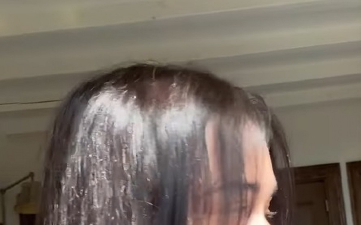 Alessandra Negrini sensualiza em Nova York