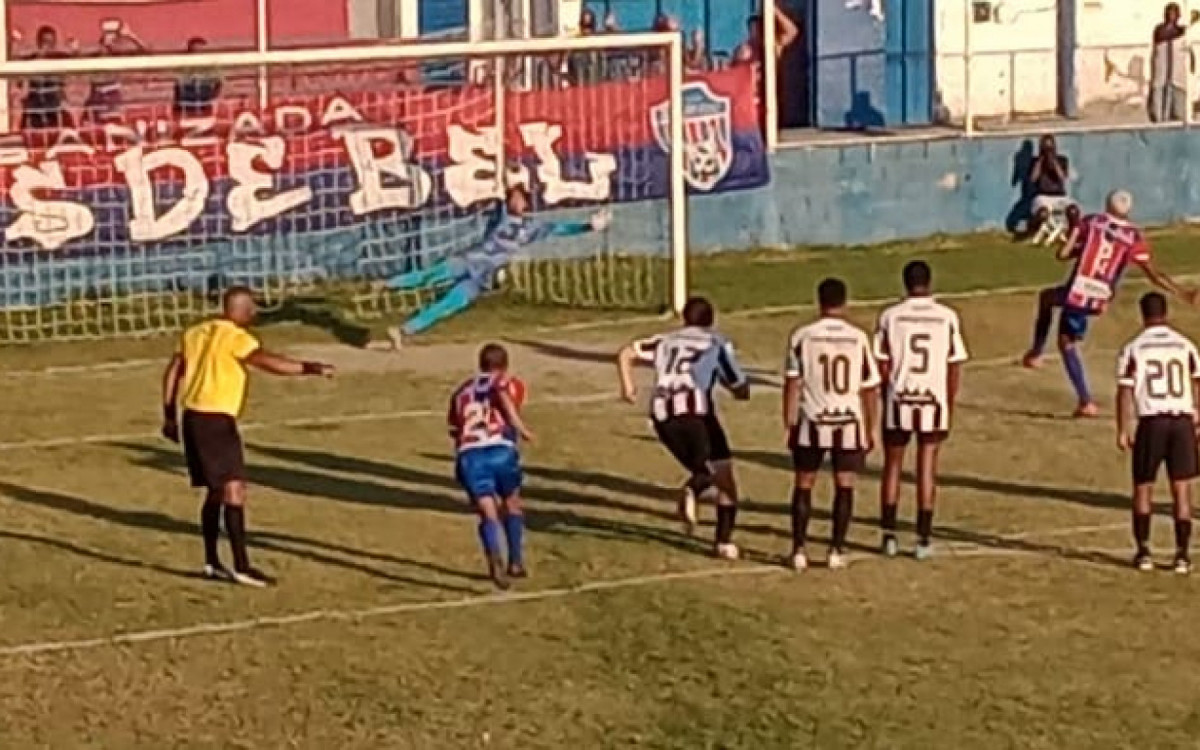 Marcos Scarpa cobrou com categoria o p&ecirc;nalti no empate contra o Campo Grande