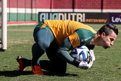 Mesmo após turbulência, Fábio mantém esperança de 'fazer história' pelo Fluminense em 2023