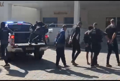 Quatro suspeitos de integrar quadrilha de roubo de veículos são presos em São João de Meriti