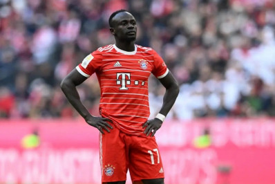 Mané admite ter agredido companheiro de Bayern, mas vê caso superado