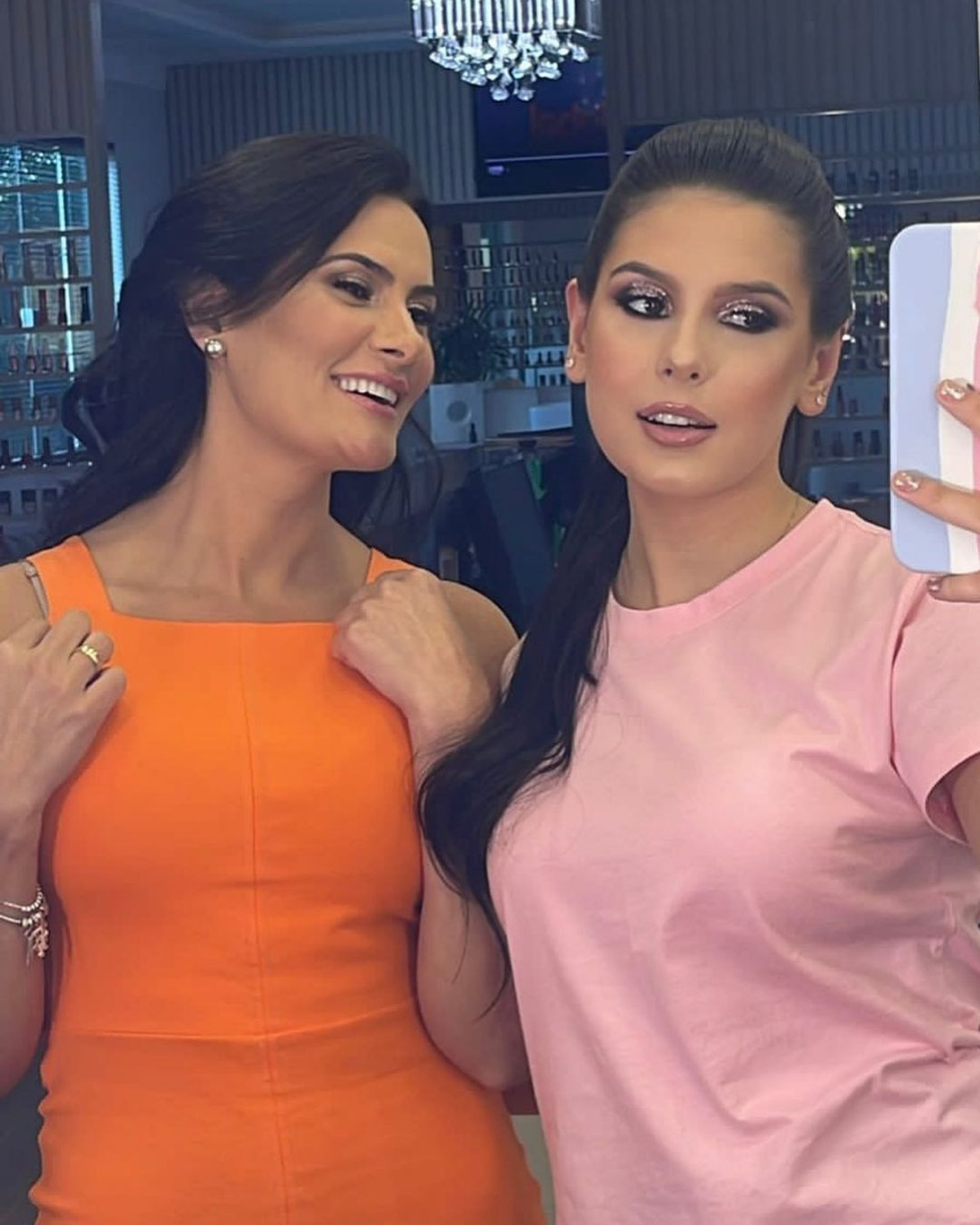 Ana Castela e a mãe, Michele - Reprodução/Instagram