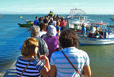 Festa de São Pedro e dos Pescadores terá apresentação de Lucy Alves