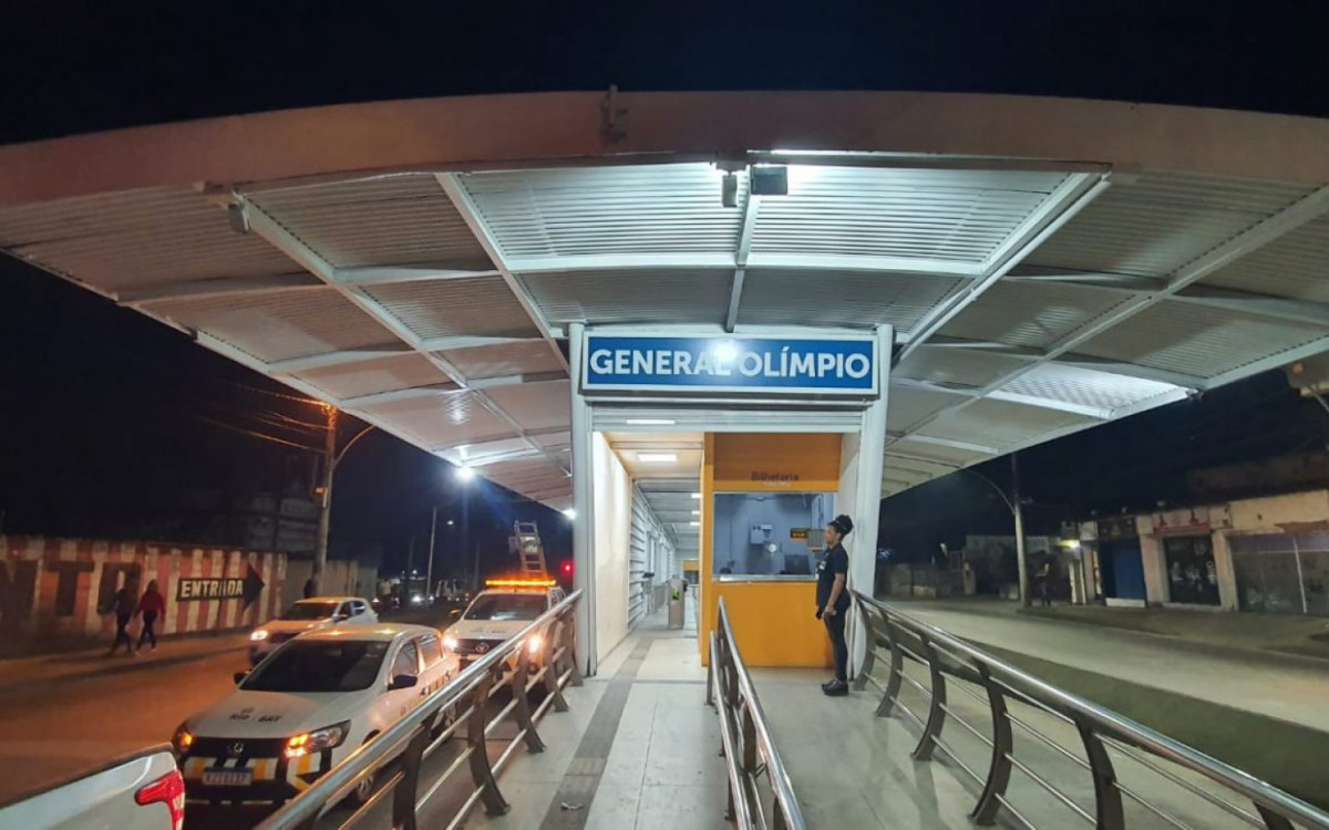 Esta&ccedil;&atilde;o General Ol&iacute;mpio, em Santa Cruz, &eacute; a 119&ordf; reformada no sistema BRT